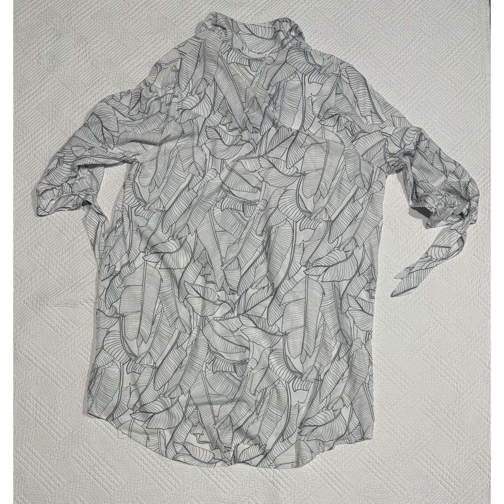 Cupshe Women's Leaf Print Button Down Cover-Up Blouse Size M Lightweight NWT - Picture 6 of 6
